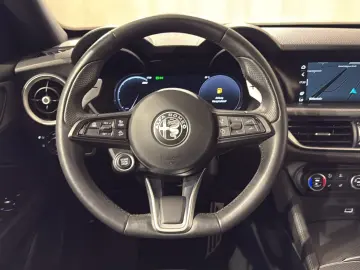 ALFA ROMEO Stelvio 2.2 Veloce Q4  MATRIX  KAMERA  SHZ  20