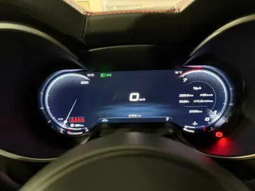 ALFA ROMEO Stelvio Competizione Q4 ACC Matrix LED CARPLAY