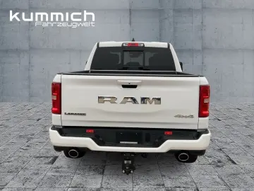 DODGE RAM 1500 Laramie Crew 420 PS  LPG