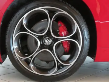 ALFA ROMEO Giulia Competizione Q4 280PS