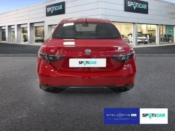 ALFA ROMEO Giulia Veloce Turbo 16V Q4 280  Navi SHZ Kamera