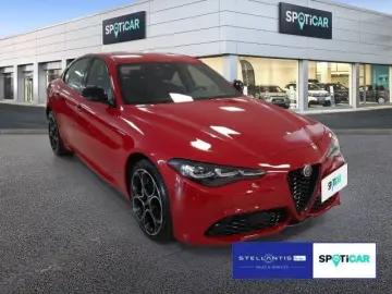 ALFA ROMEO Giulia Veloce Turbo 16V Q4 280  Navi SHZ Kamera