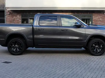 DODGE RAM 5 7L LIMITED  HUD  LPG  360   Deutsche EZ