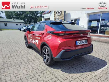 TOYOTA C-HR 2.0 Plug-In Hybrid FWD Team Deutschland