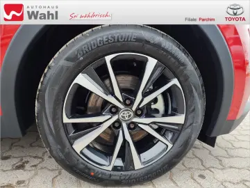 TOYOTA C-HR 2.0 Plug-In Hybrid FWD Team Deutschland
