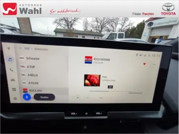 TOYOTA C-HR 2.0 Plug-In Hybrid FWD Team Deutschland