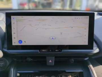 TOYOTA C-HR Plug-In Team D ACC  RFK. SHZ  Klima  DAB