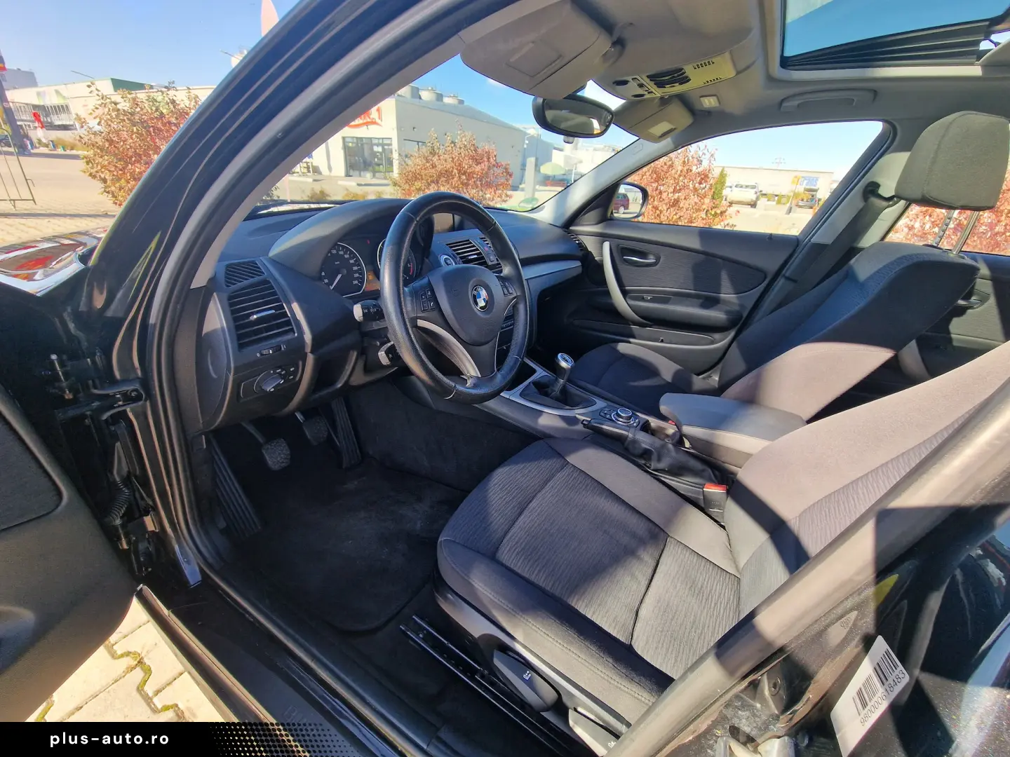 BMW 116D - Bi-Xenon - Trapa - Navigatie