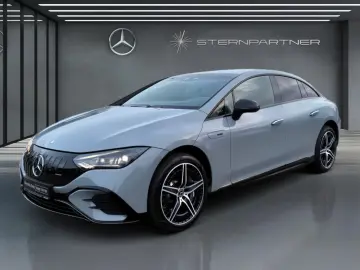 MERCEDES-BENZ EQE 43 4M AMG HUD AHK Night Airmatic D…