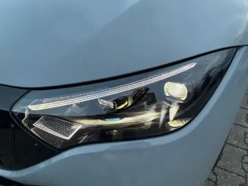MERCEDES-BENZ EQE 43 4M AMG HUD AHK Night Airmatic D…