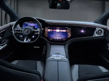 MERCEDES-BENZ EQE 43 4M AMG HUD AHK Night Airmatic D…
