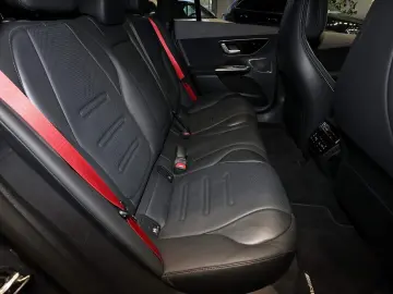 MERCEDES-BENZ EQE 43 AMG 4M PANO HEADUP DISTRO MEMOR…