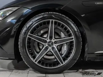 MERCEDES-BENZ EQE 43 AMG 4M DIG.LIGHT AHK Airmatic D…