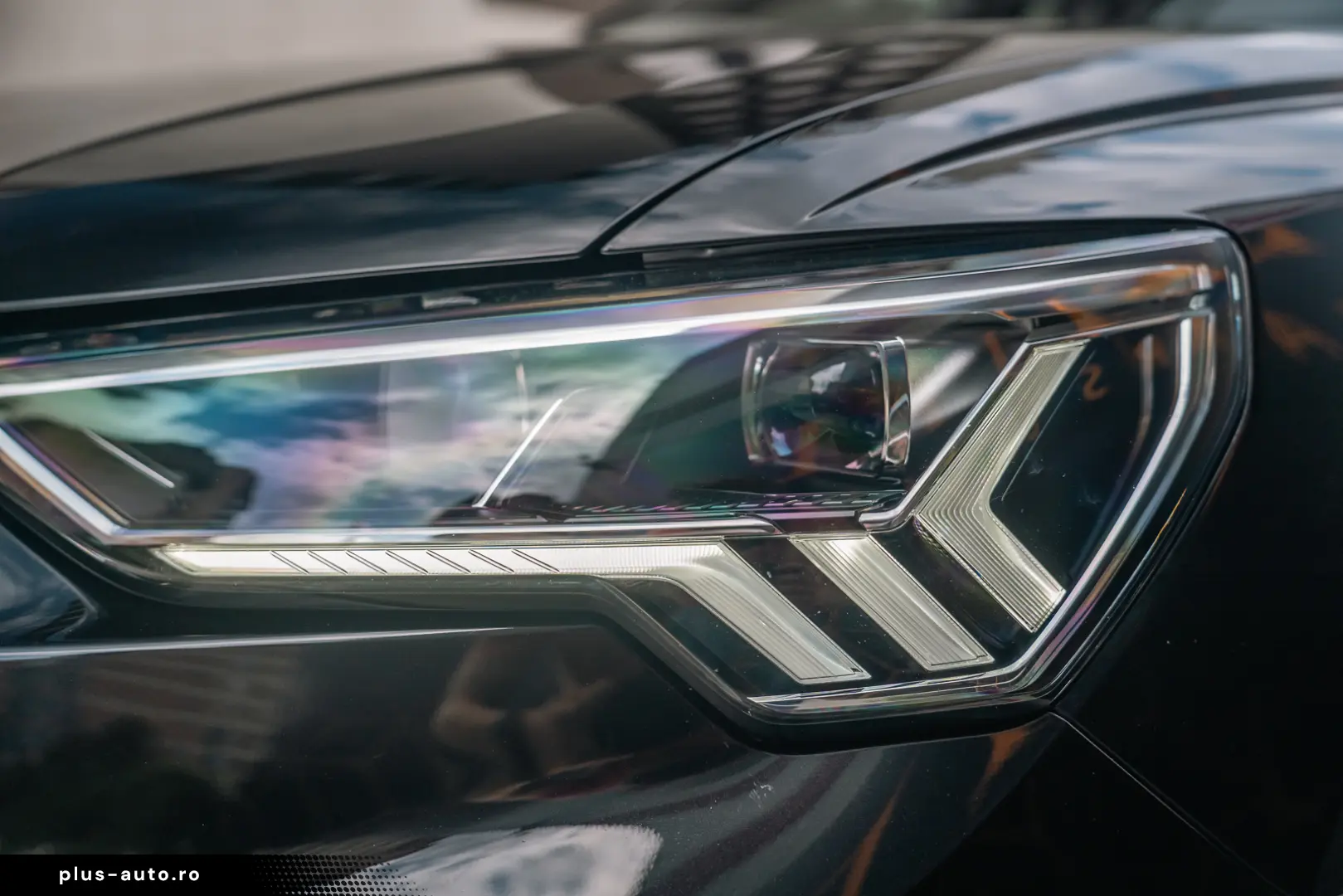 Audi Q3 35 TFSI Advanced S tronic Platinum