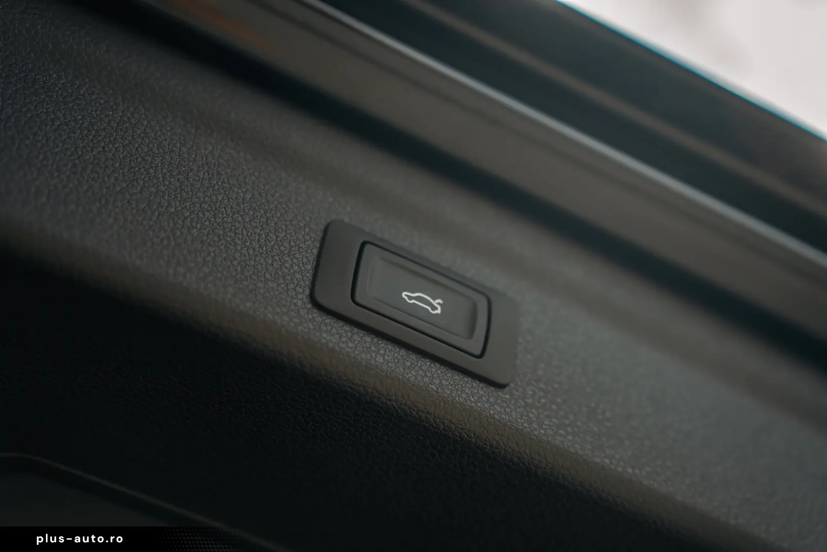 Audi Q3 35 TFSI Advanced S tronic Platinum