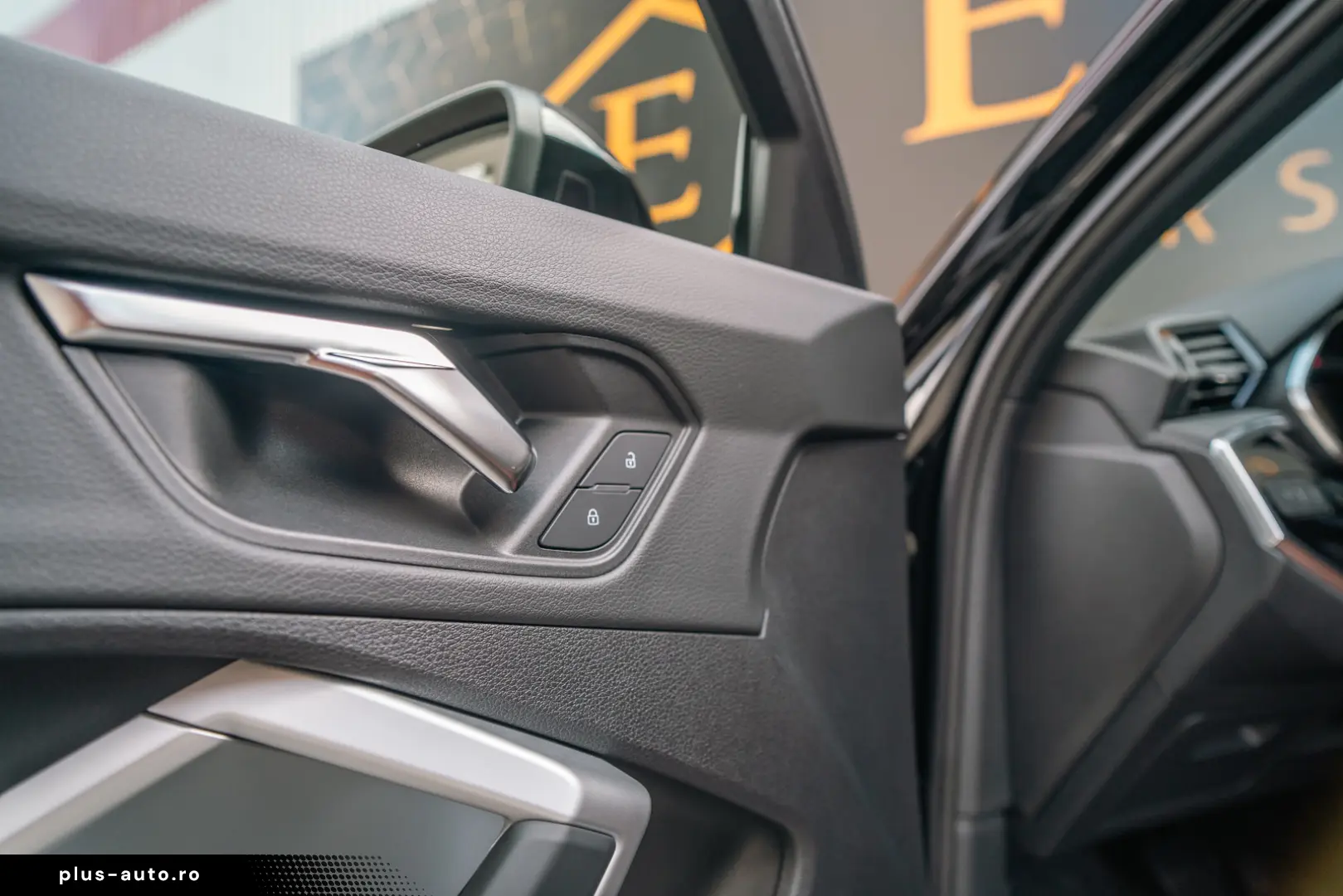 Audi Q3 35 TFSI Advanced S tronic Platinum
