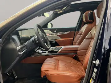 BMW i7 xDrive60 Limousine M Sport Massage Kamera