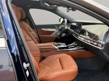 BMW i7 xDrive60 Limousine M Sport Massage Kamera