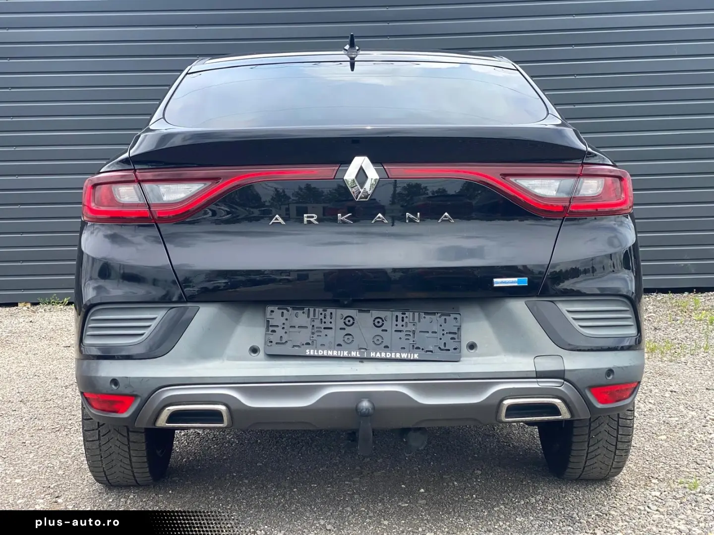 Renault Arkana RS line 1.6 Hybrid 145 CP