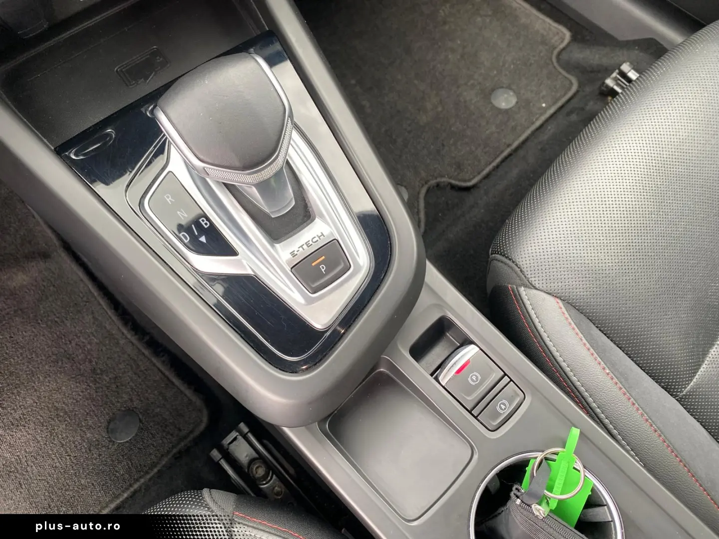 Renault Arkana RS line 1.6 Hybrid 145 CP