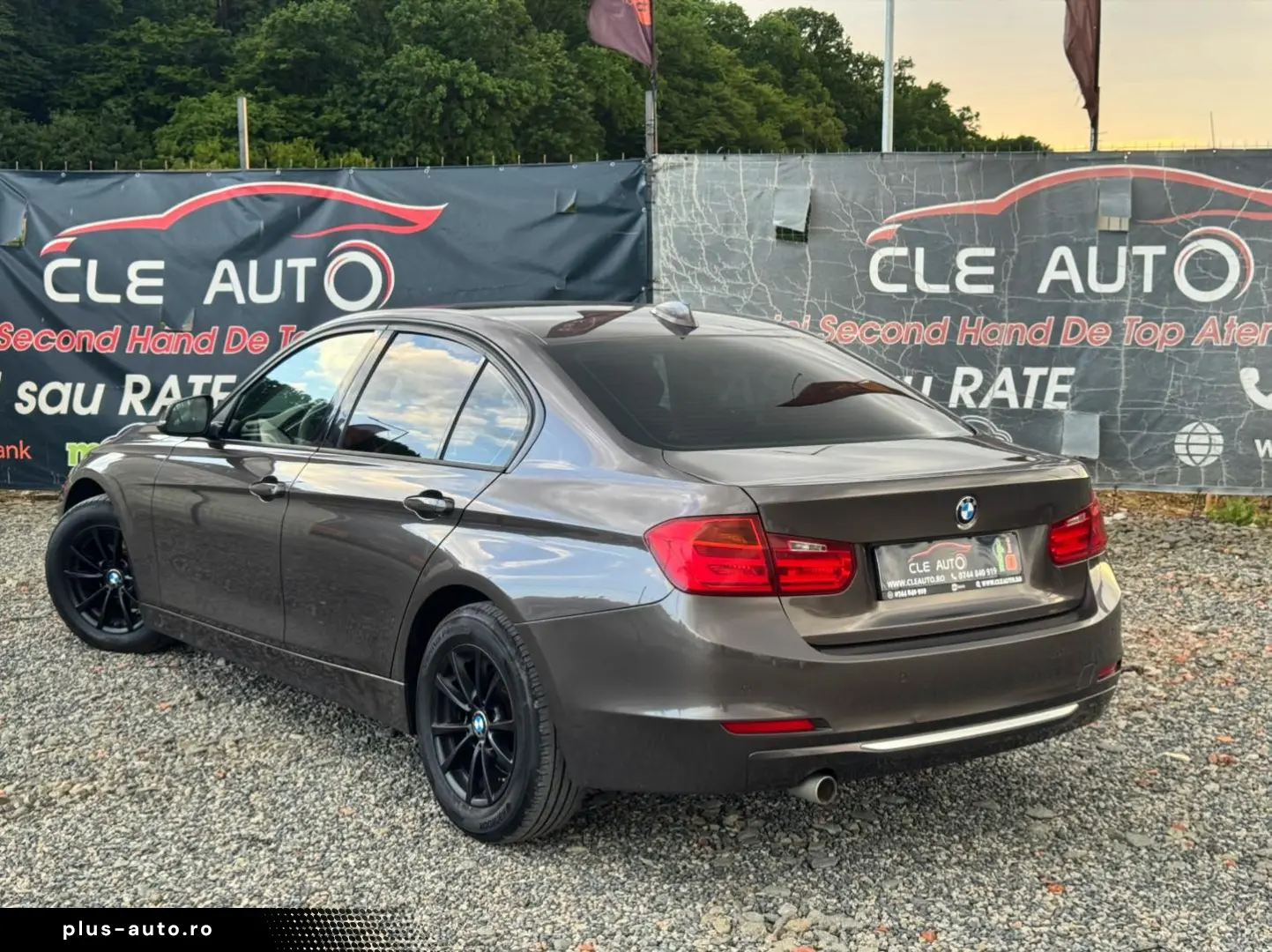 BMW F30 LUXURY  AN 2012  163 CP  3 BUTOANE