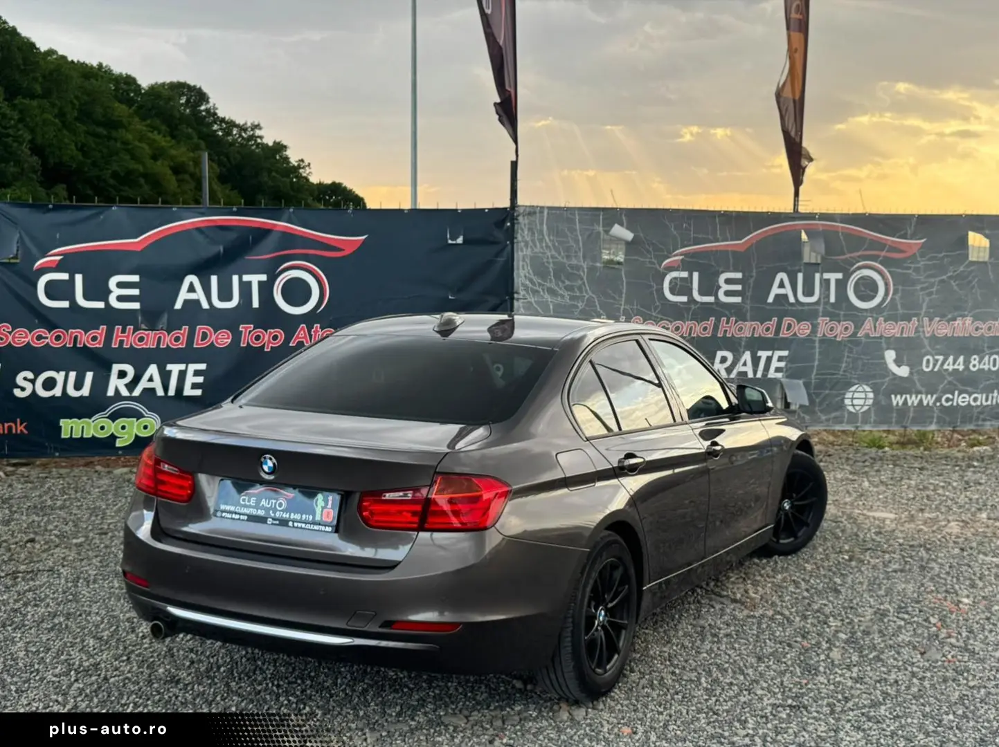 BMW F30 LUXURY  AN 2012  163 CP  3 BUTOANE