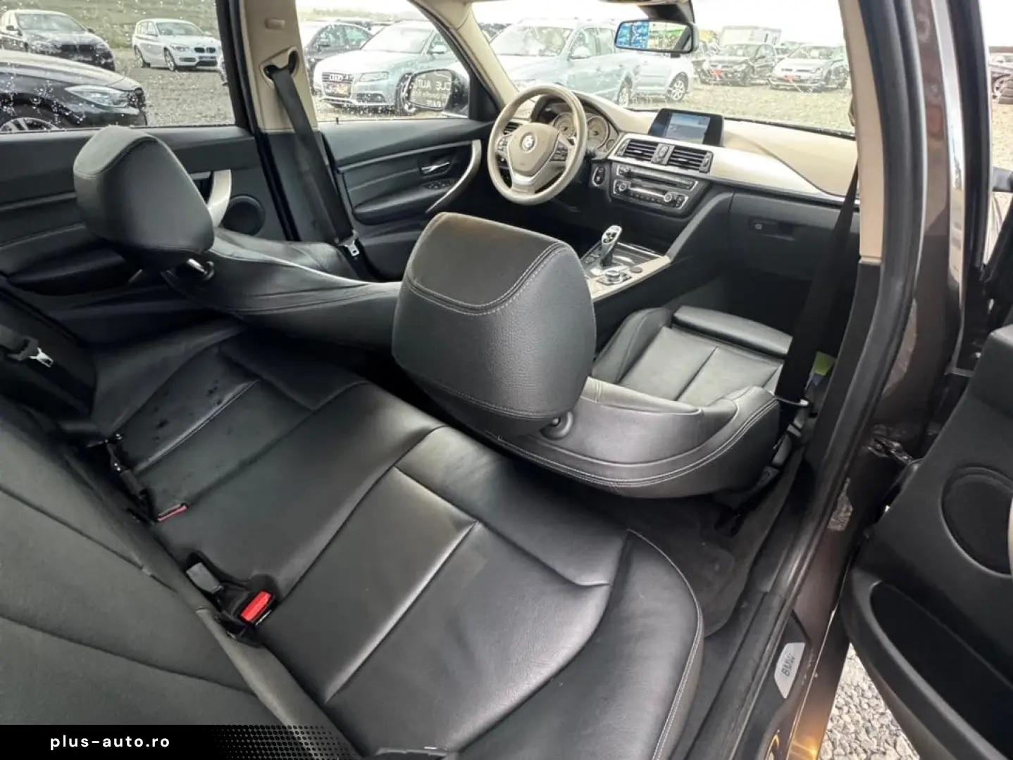BMW F30 LUXURY  AN 2012  163 CP  3 BUTOANE