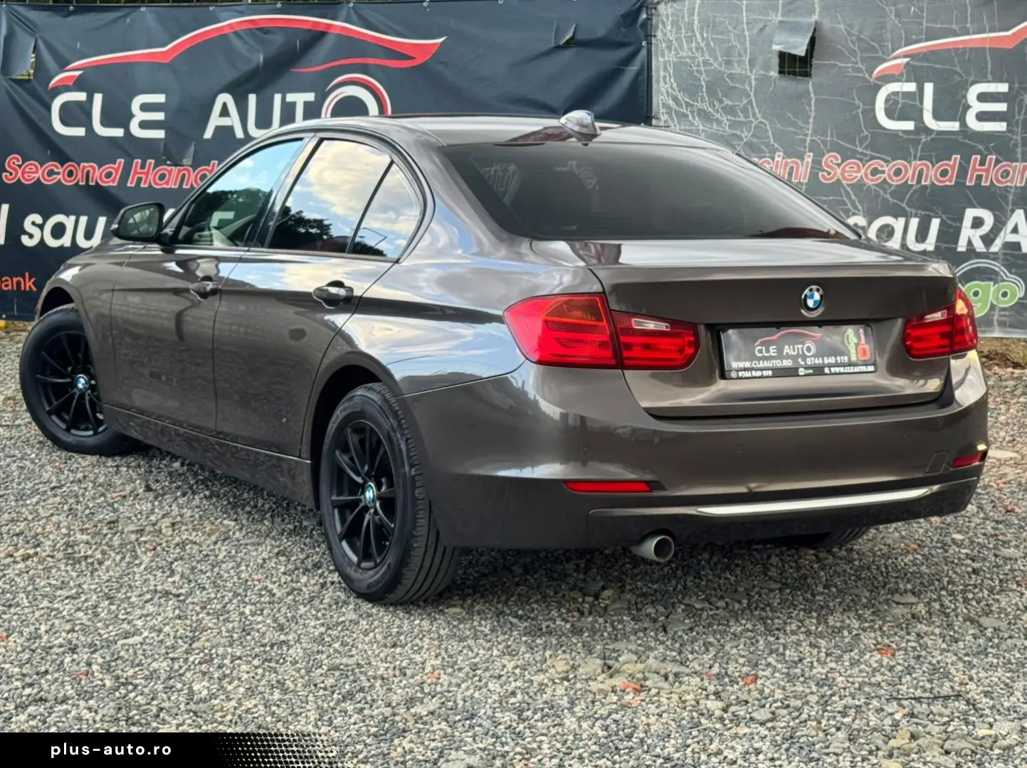 BMW F30 LUXURY  AN 2012  163 CP  3 BUTOANE