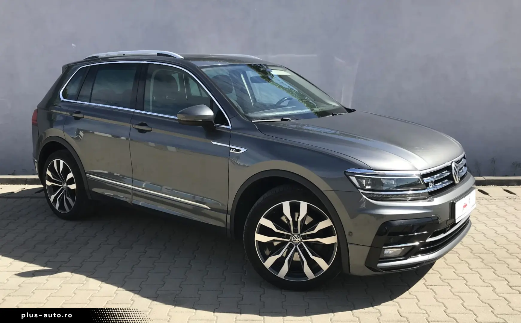 Tiguan 2 0 4Motion BlueMotion Technology R LINE