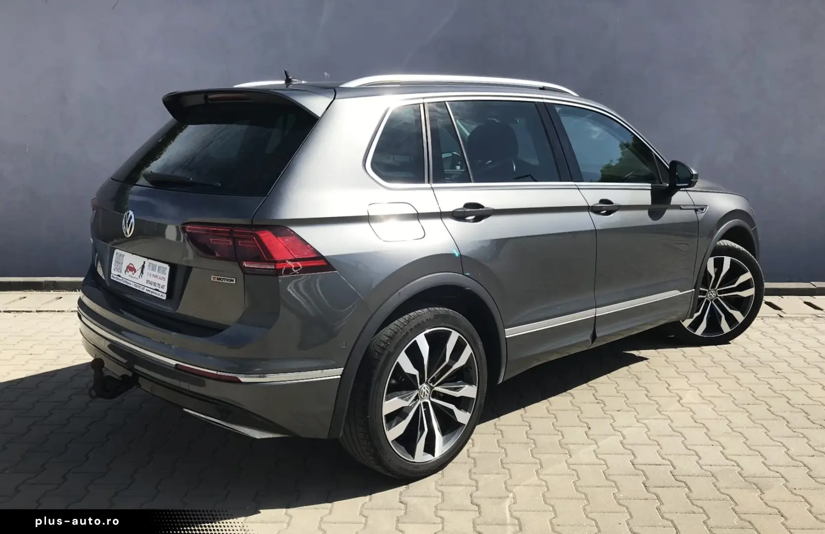 Tiguan 2 0 4Motion BlueMotion Technology R LINE