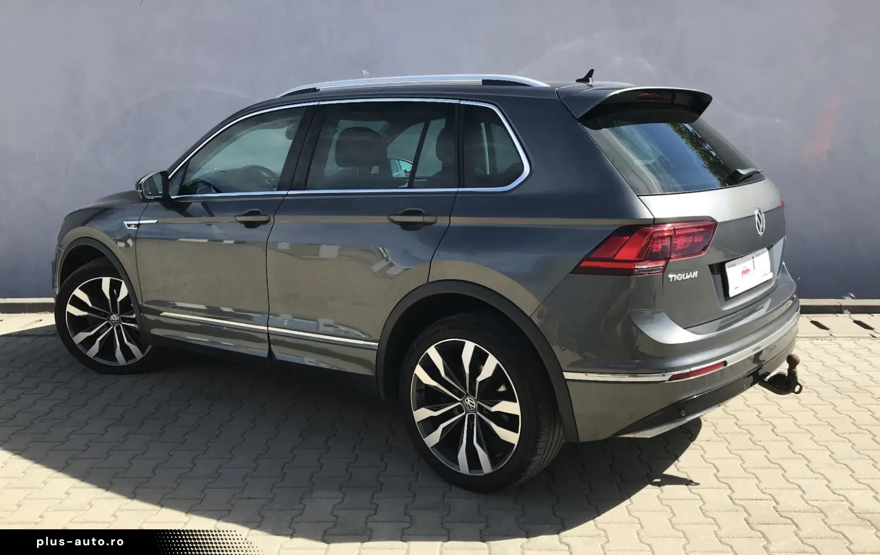 Tiguan 2 0 4Motion BlueMotion Technology R LINE