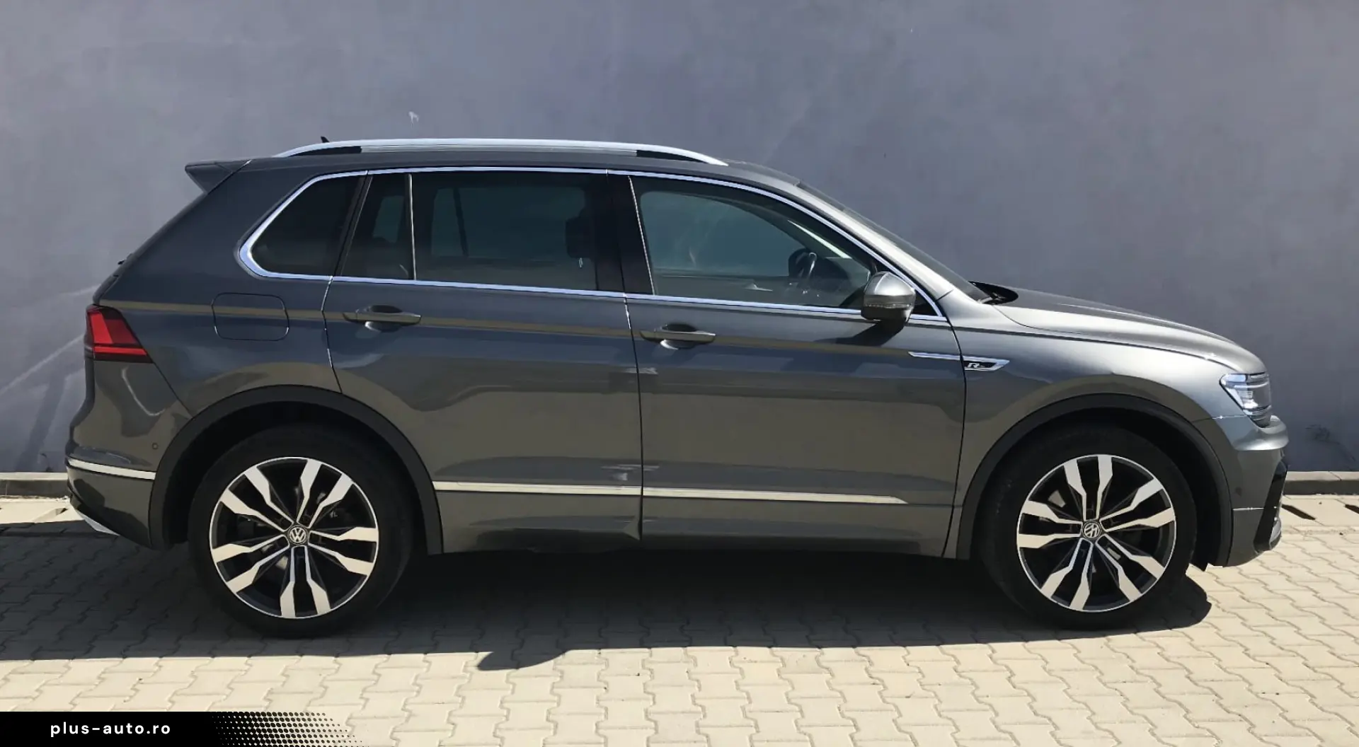 Tiguan 2 0 4Motion BlueMotion Technology R LINE