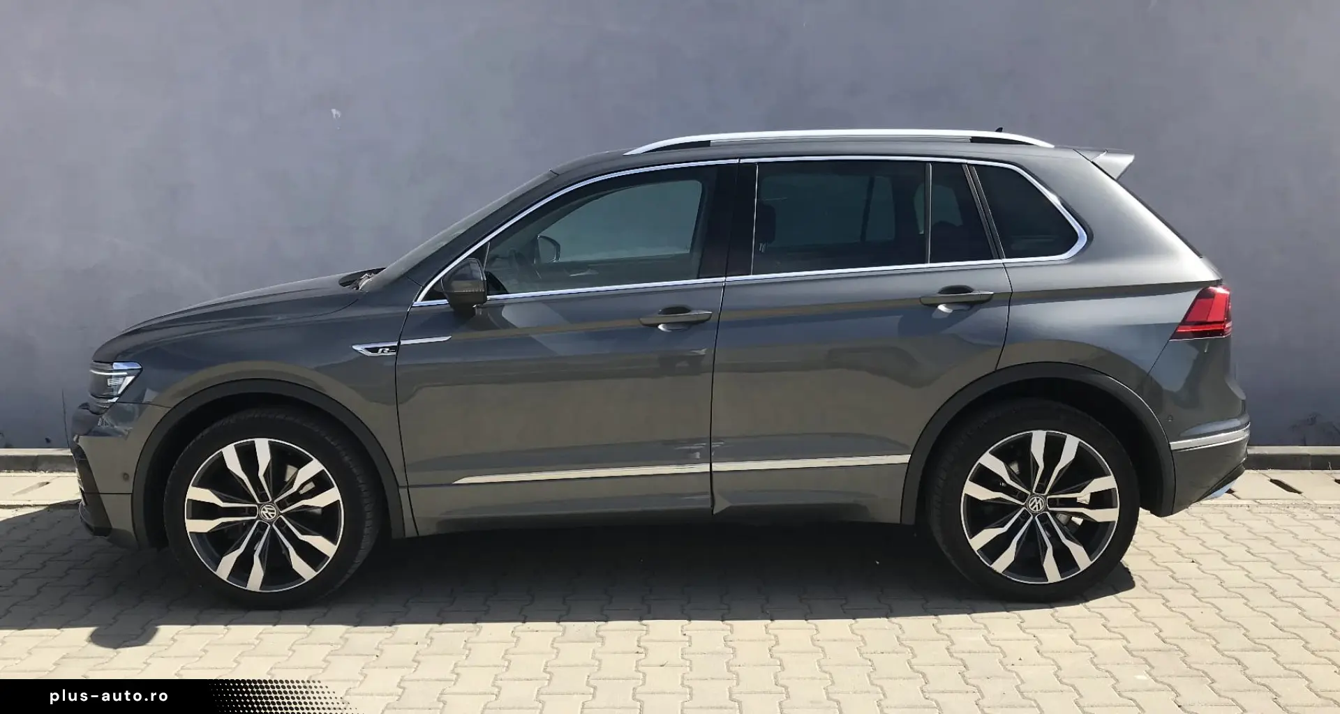 Tiguan 2 0 4Motion BlueMotion Technology R LINE