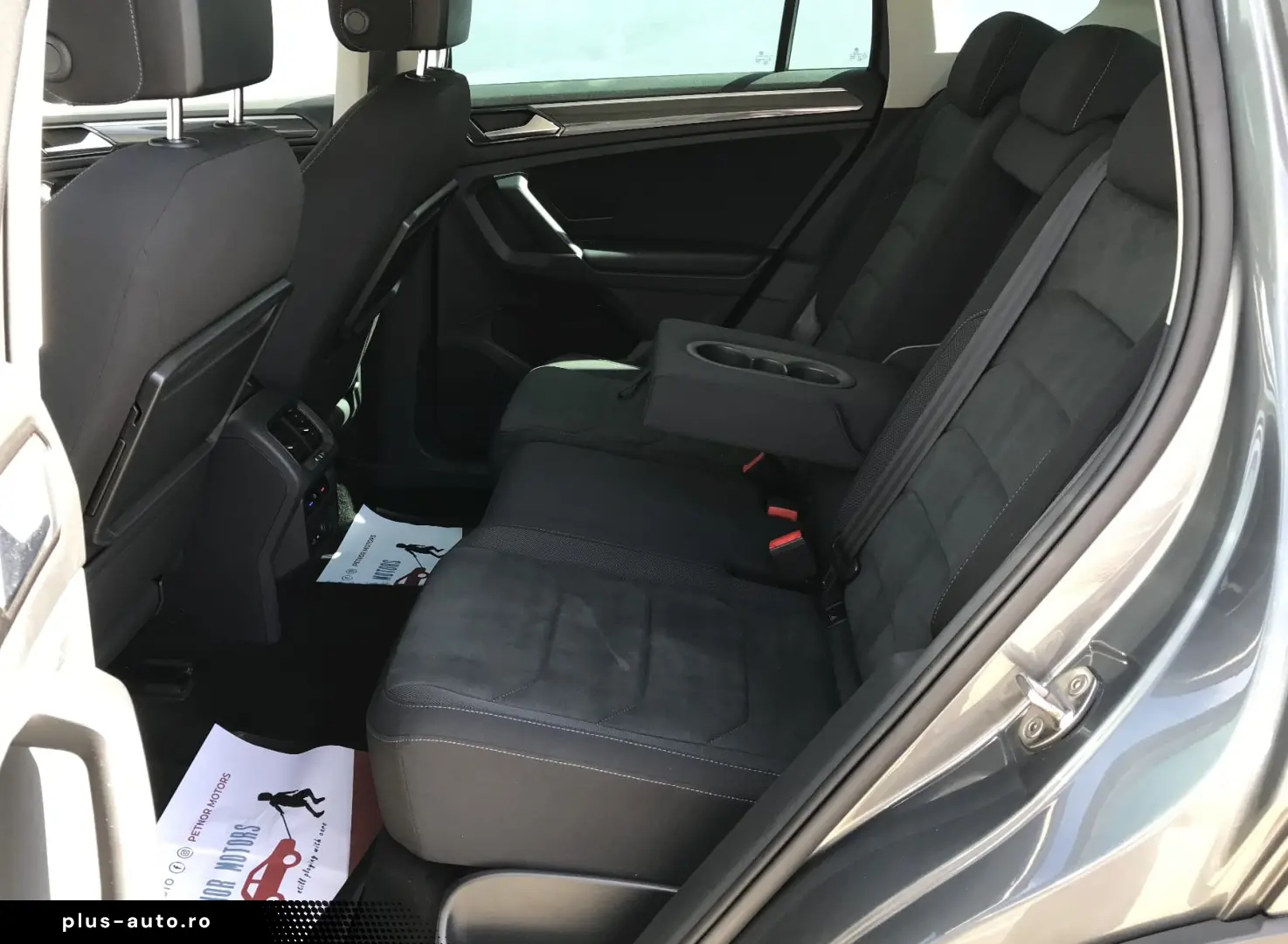 Tiguan 2 0 4Motion BlueMotion Technology R LINE