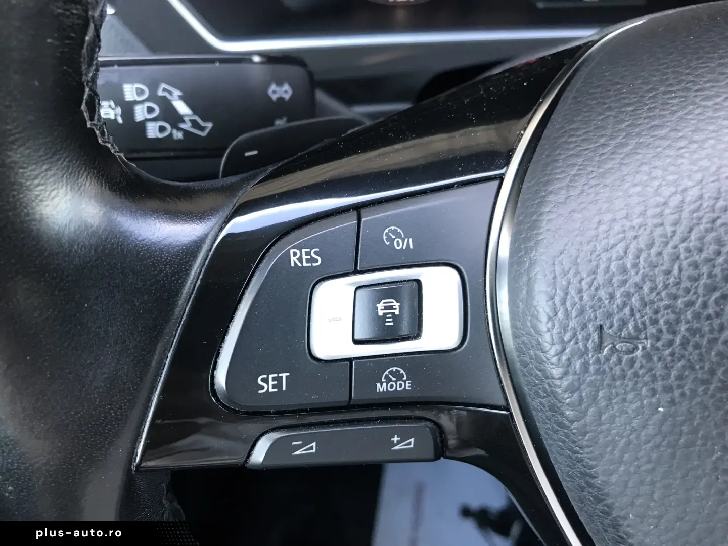 Tiguan 2 0 4Motion BlueMotion Technology R LINE