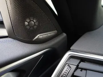 BMW 430 ix Cabrio M Sport Pro Head 360 Distro Laser
