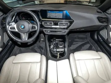 BMW Z4 sDrive20i M Sport HUD RFK NAVI LED PDC V H