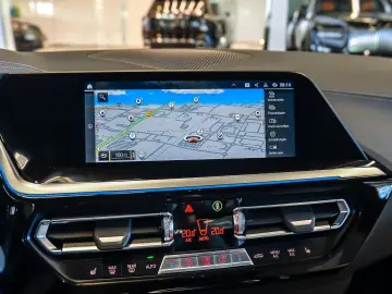 BMW Z4 sDrive20i M Sport HUD RFK NAVI LED PDC V H