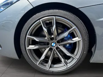 BMW Z4 M40i M Aerodynamikpaket SHZ Alarmanlage