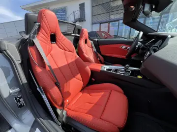 BMW Z4 M40i M Aerodynamikpaket SHZ Alarmanlage