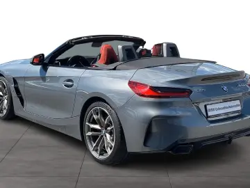BMW Z4 M40i M Aerodynamikpaket SHZ Alarmanlage