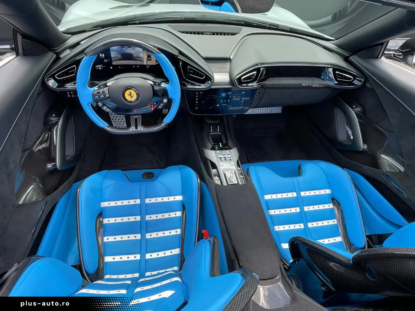 Ferrari 12Cilindri Spider EXTRA RANGE BIANCO BABY BLUE