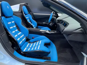 Ferrari 12Cilindri Spider EXTRA RANGE BIANCO BABY BLUE