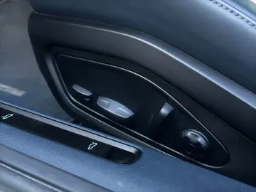 PORSCHE 911 Carrera 992.2 GARANTIE BURM VENT PANO MATRIX
