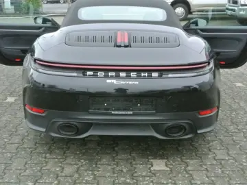PORSCHE 992 cabrio  schw schw bose abgas kamera garantie