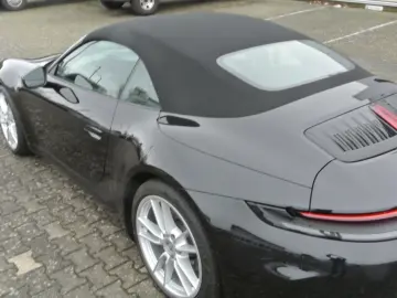 PORSCHE 992 cabrio  schw schw bose abgas kamera garantie