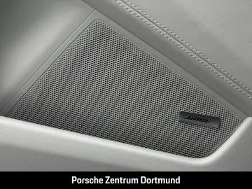 PORSCHE 992 -2 (911) Carrera BOSE Abstandstempostat
