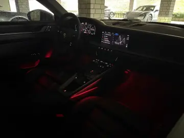 PORSCHE 992 Carrera S 360  4RadLenk 14W SAGA BOSE 21