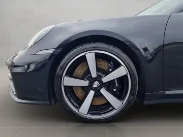 PORSCHE 992 Carrera S 360  4RadLenk 14W SAGA BOSE 21