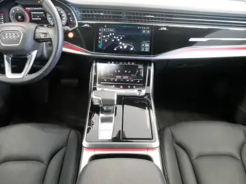 AUDI Q8 50 TDI quattro MATRIX AHK PANO HEAD-UP